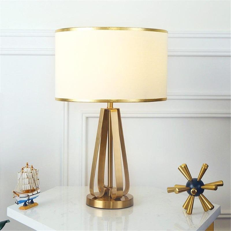Lages Classic Table Lamp