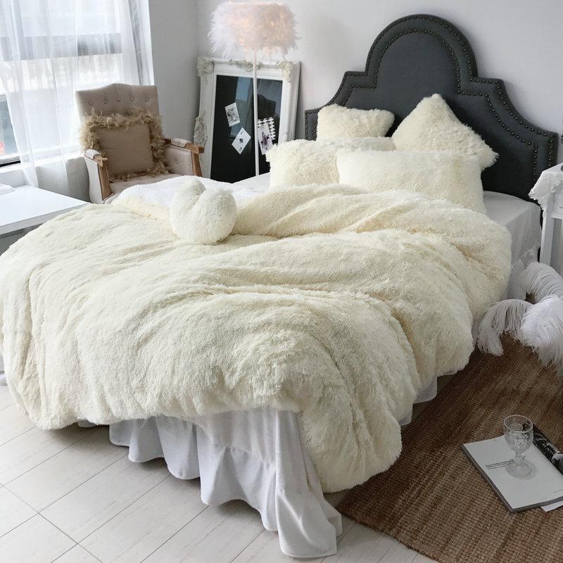 Astrid - Luxury Fleece Bed Set