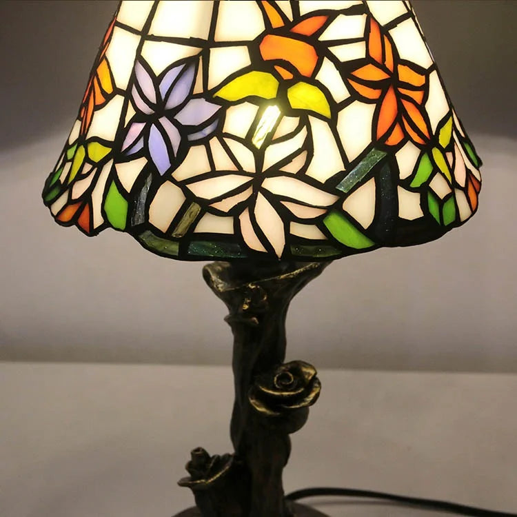 Dome Shape Nightstand Lighting 1-Light Stained Glass