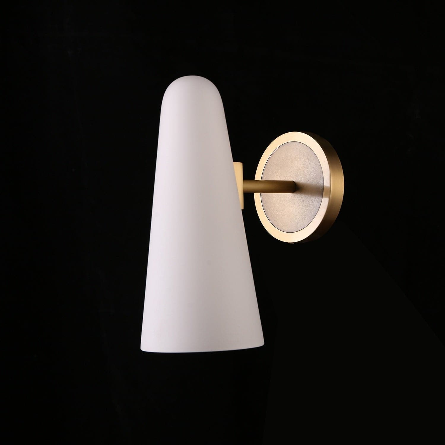 Alen  White Ceramics Shad Wall Sconce