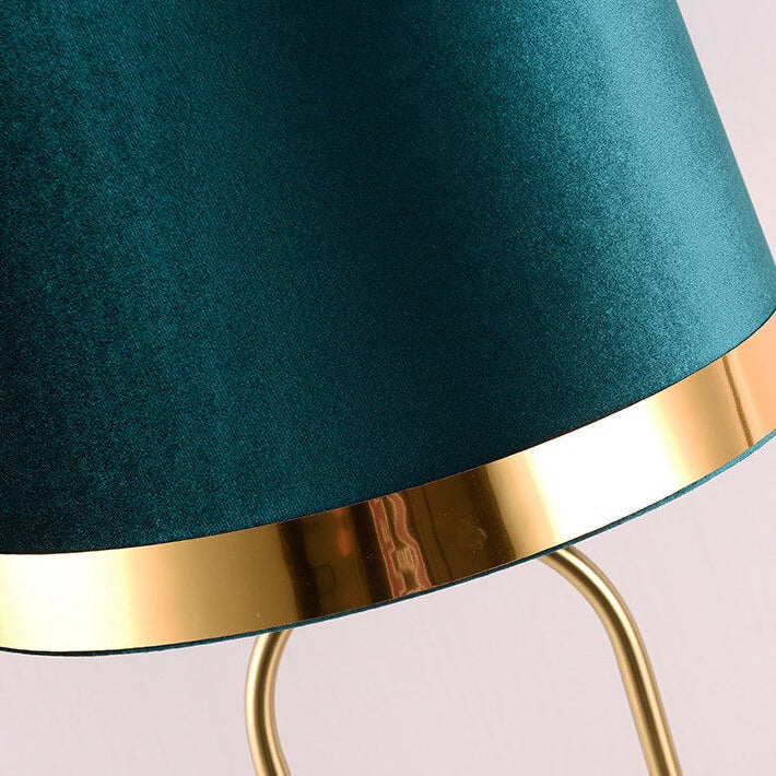 Retro Design Table Lamp