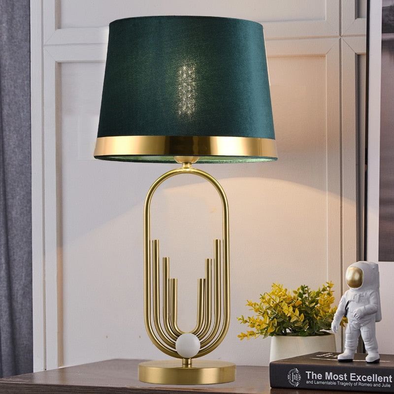 Retro Design Table Lamp