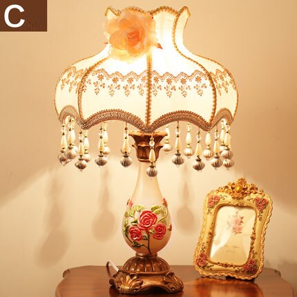 Classic Table Lamp