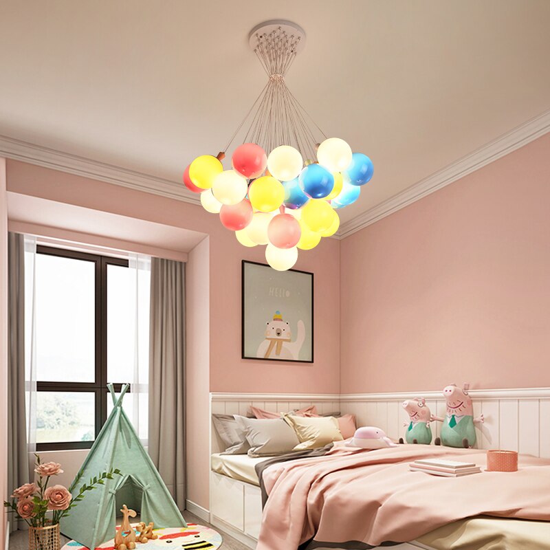 Nordic Acrylic  Decoration  Modern Balloon Chandelier