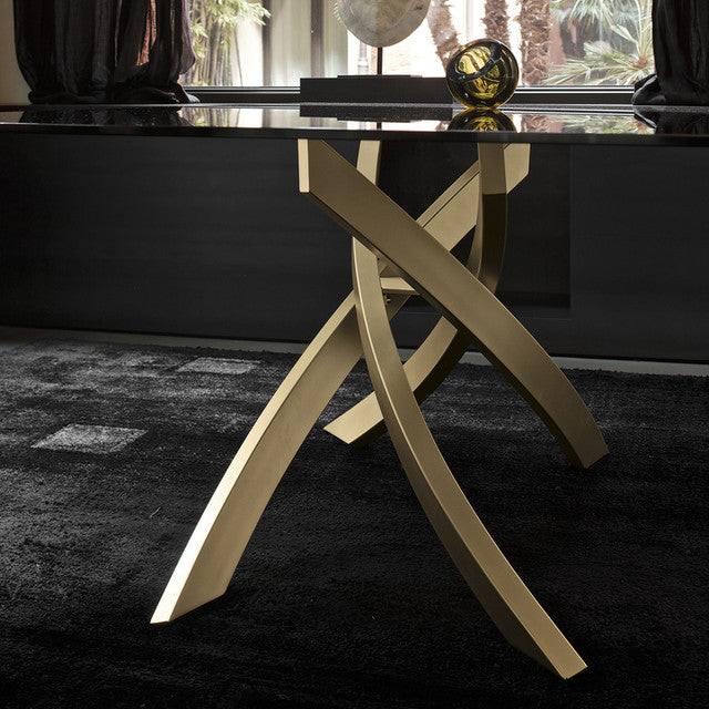 Artistico Dining Table