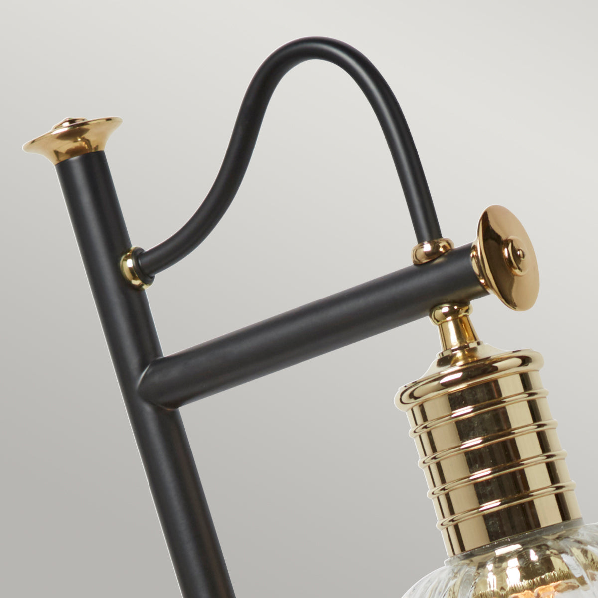 Douille Table Lamp - Black/Polished Brass