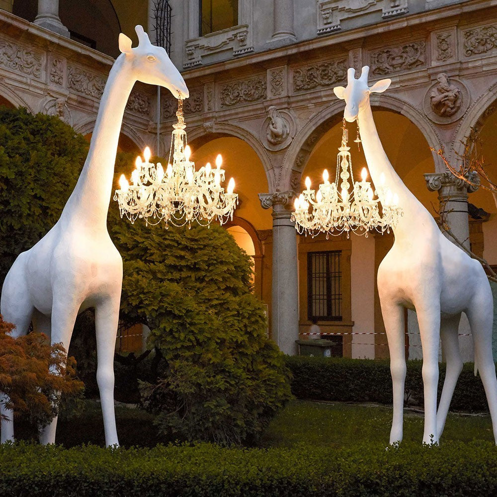 Art Sculpture Giraffe Floor Chandelier - White