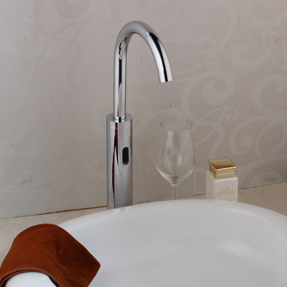 Lima - Porcelain Bathroom Wash Basin